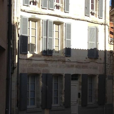 Appartements D'Hotes Santa Giulia Niort Dış mekan fotoğraf
